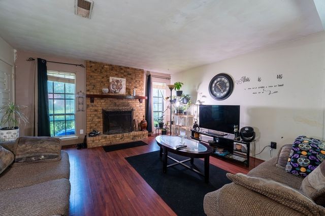 226 Bettyrae Way, Dallas, TX 75232