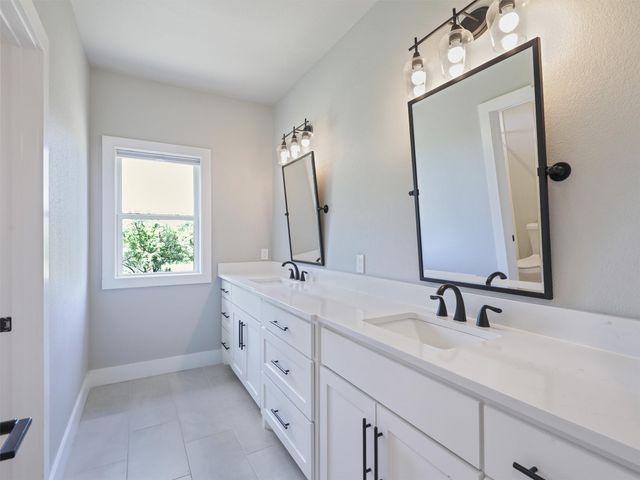 1074 Timber Hills Drive, Weatherford, TX 76087