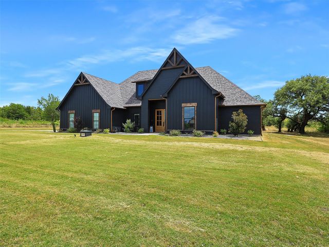 1074 Timber Hills Drive, Weatherford, TX 76087
