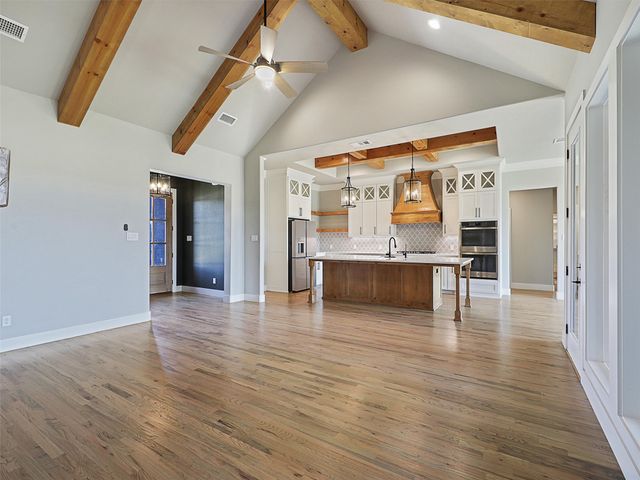 1074 Timber Hills Drive, Weatherford, TX 76087