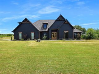 1074 Timber Hills Drive, Weatherford, TX 76087