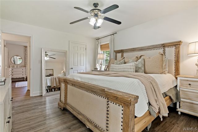 4223 2nd Ave E, Northport, AL 35473
