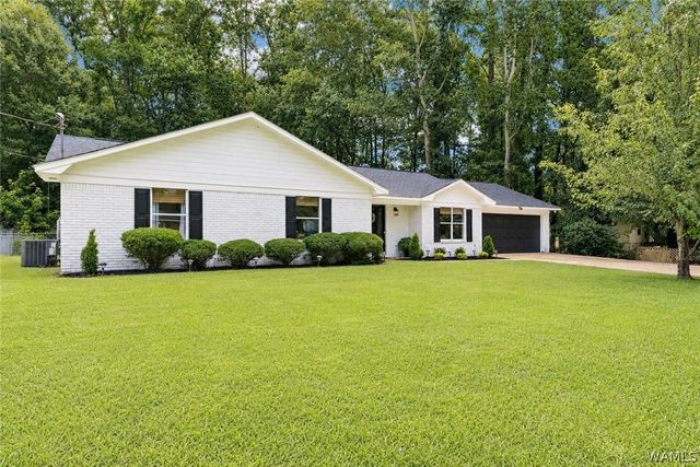 4223 2nd Ave E, Northport, AL 35473