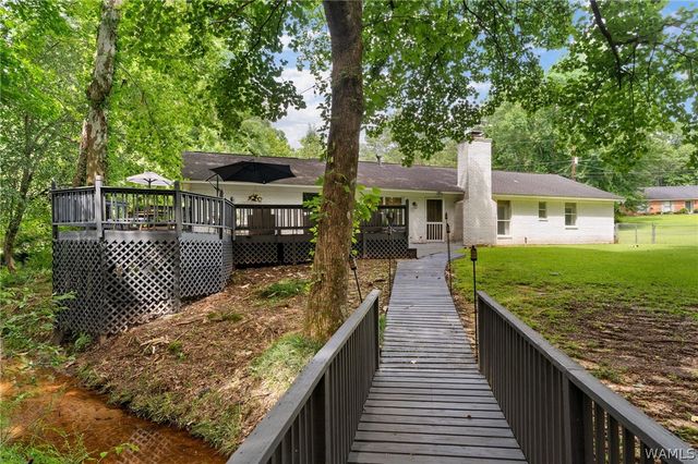 4223 2nd Ave E, Northport, AL 35473