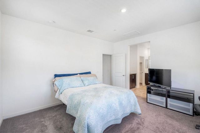 4134 Vela Way, Oceanside, CA 92057