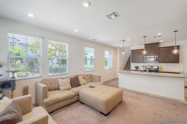 4134 Vela Way, Oceanside, CA 92057