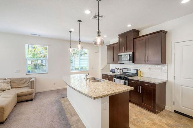 4134 Vela Way, Oceanside, CA 92057