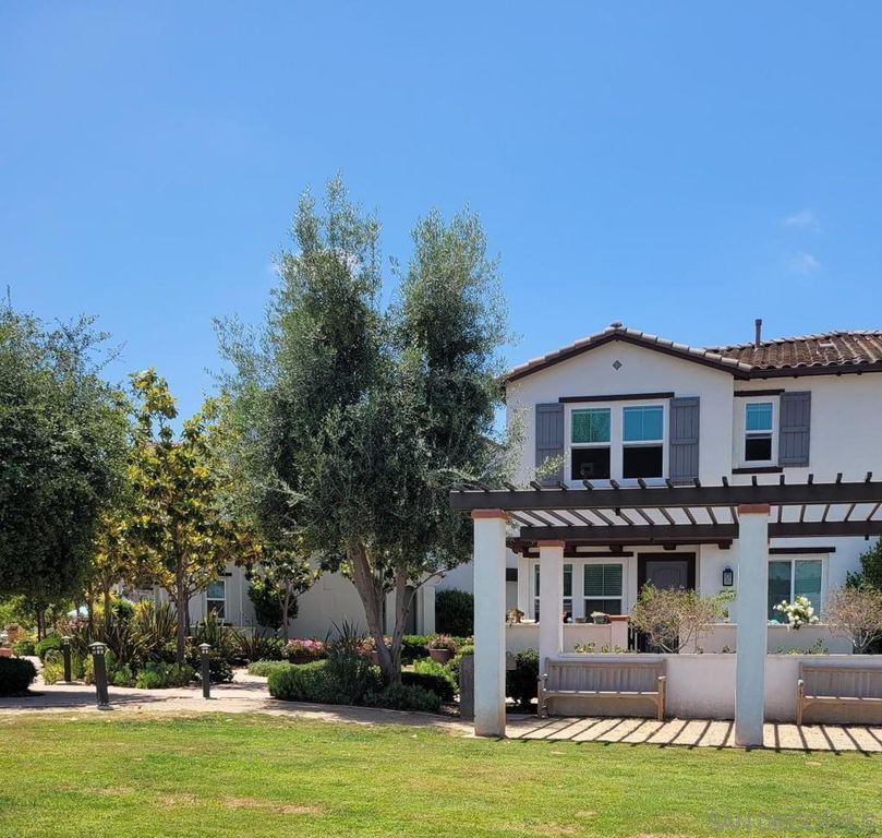 Image 1 of property listing at 4134 Vela Way, Oceanside, CA 92057