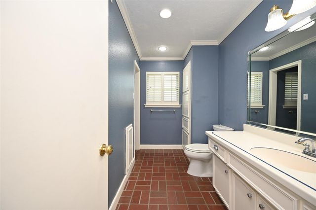 9238 Stroud Drive, Houston, TX 77036