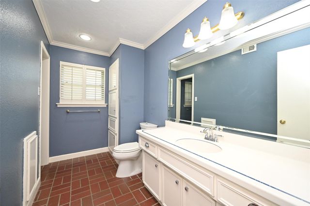 9238 Stroud Drive, Houston, TX 77036