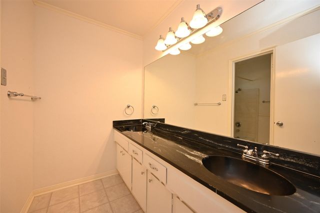 9238 Stroud Drive, Houston, TX 77036