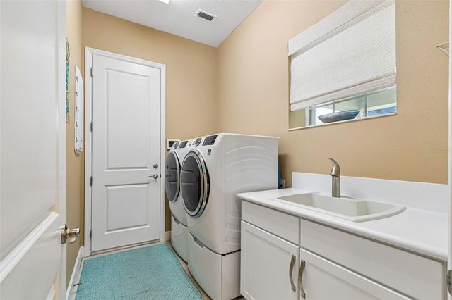 32732 TREE OF LIFE AVENUE, Wesley Chapel, FL 33543