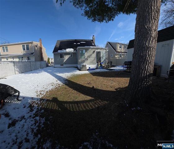 71 Wingra Avenue, Rutherford, NJ 07070