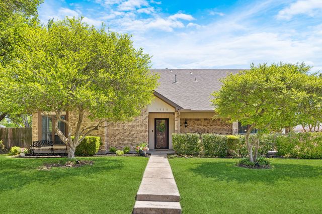 1510 Stoneham Place, Richardson, TX 75081