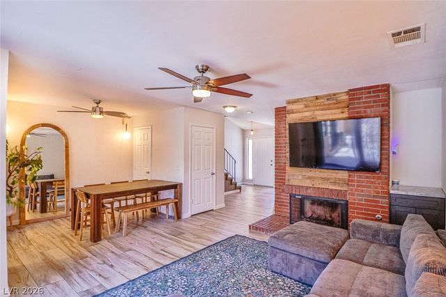 2430 Pickwick Drive, Henderson, NV 89014