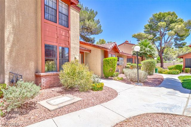 2430 Pickwick Drive, Henderson, NV 89014