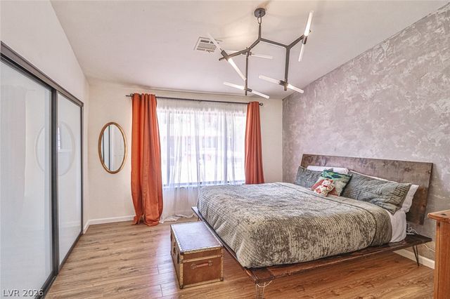 2430 Pickwick Drive, Henderson, NV 89014