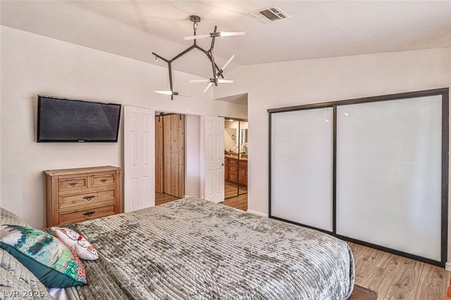 2430 Pickwick Drive, Henderson, NV 89014