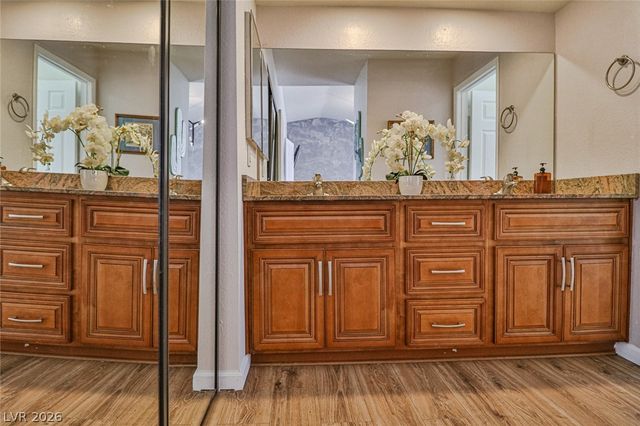 2430 Pickwick Drive, Henderson, NV 89014