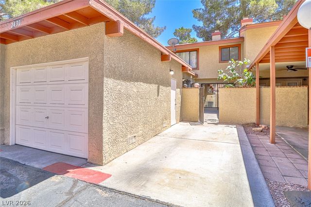 2430 Pickwick Drive, Henderson, NV 89014