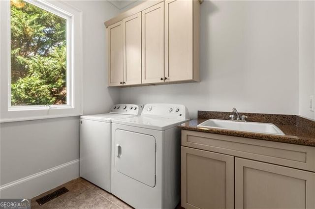 4290 Bobbins Way, Cumming, GA 30041