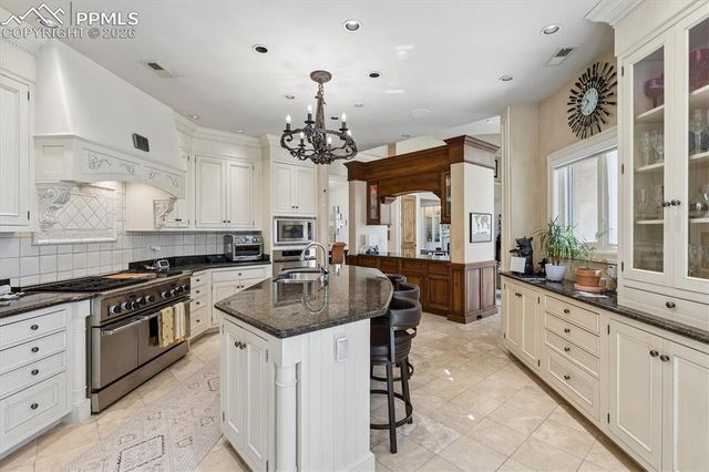 668 Silver Oak Grove, Colorado Springs, CO 80906