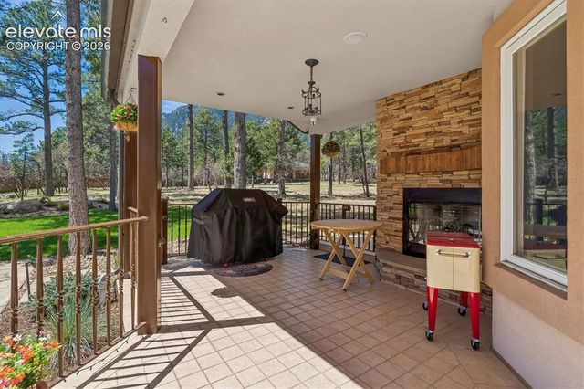 668 Silver Oak Grove, Colorado Springs, CO 80906