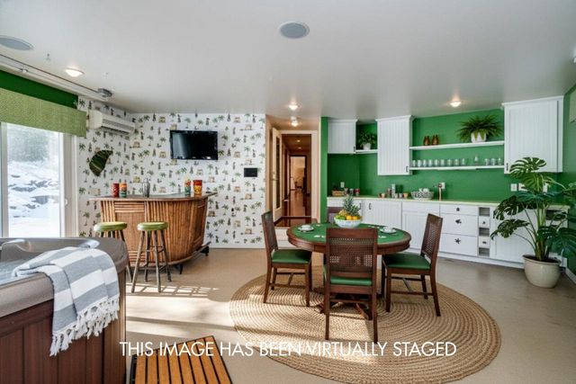 2829 Sylvan Avenue, Madison, WI 53705