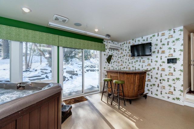 2829 Sylvan Avenue, Madison, WI 53705