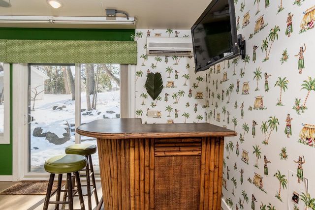 2829 Sylvan Avenue, Madison, WI 53705