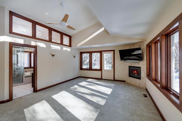 2829 Sylvan Avenue, Madison, WI 53705