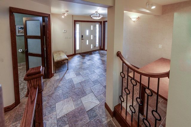 2829 Sylvan Avenue, Madison, WI 53705