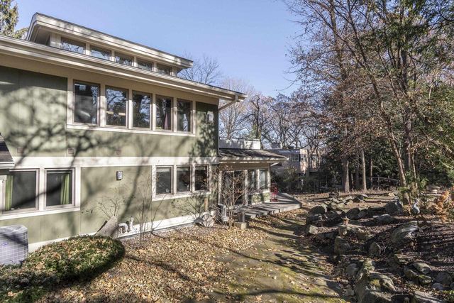 2829 Sylvan Avenue, Madison, WI 53705