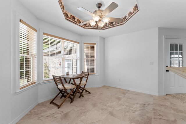 1977 Graham Clark Drive, Hollister, MO 65672