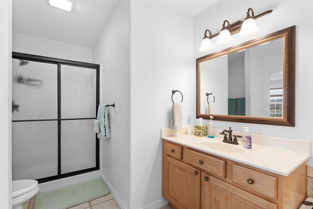 1977 Graham Clark Drive, Hollister, MO 65672