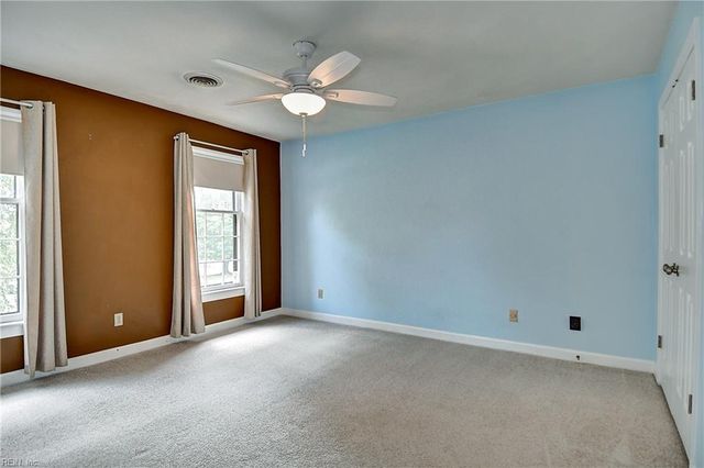 4505 Firview CT, Virginia Beach, VA 23462