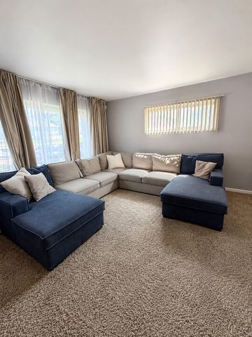 1203 S 17th Avenue, Maywood, IL 60153