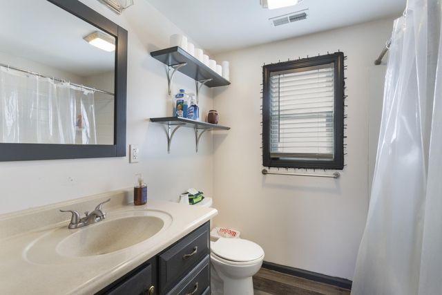 656 S 4th Street, Chesterton, IN 46304