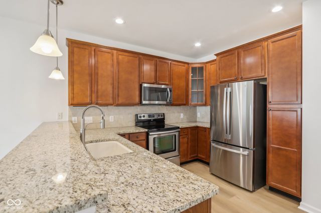 1355 Middlebury Drive, Westfield, IN 46074