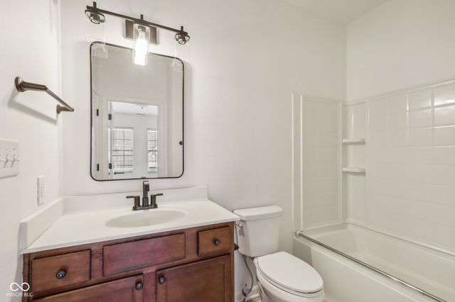 1355 Middlebury Drive, Westfield, IN 46074