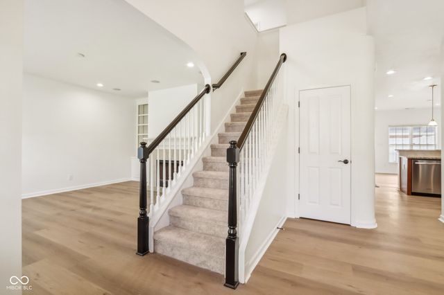 1355 Middlebury Drive, Westfield, IN 46074