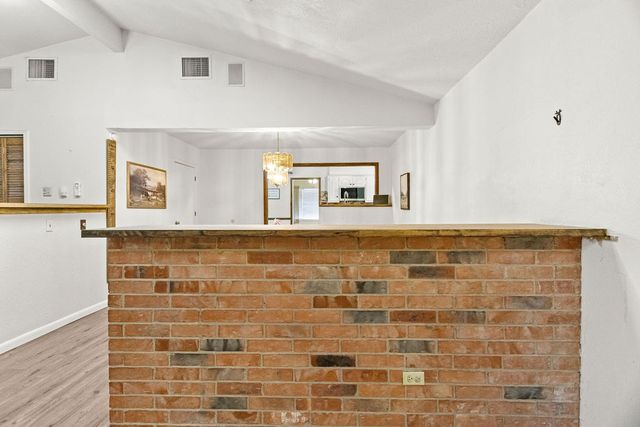 905 NW Ave. L, Andrews, TX 79714