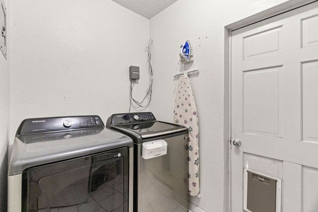 905 NW Ave. L, Andrews, TX 79714