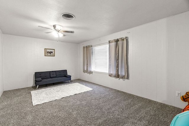 905 NW Ave. L, Andrews, TX 79714