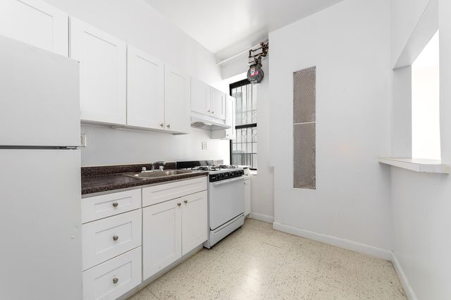 69 Tiemann Pl Apt 11, New York City, NY 10027