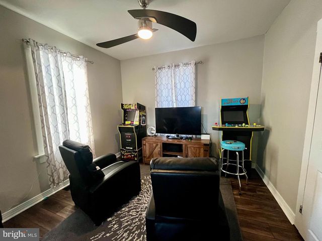 12 S LAUREL STREET, Millville, NJ 08332