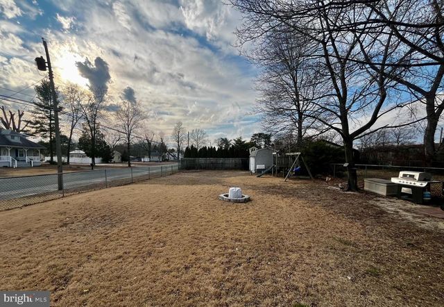 12 S LAUREL STREET, Millville, NJ 08332