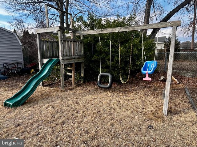 12 S LAUREL STREET, Millville, NJ 08332