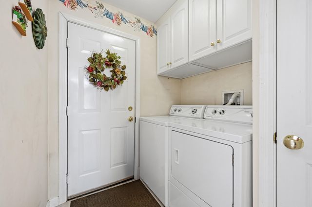 8 Marlboro Road, Brewster, MA 02631