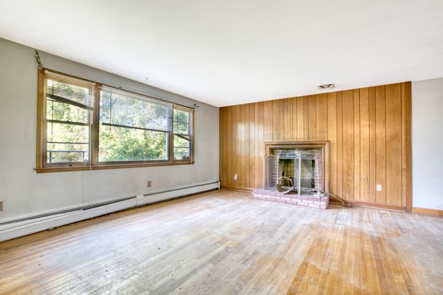 41 Florence Road, Bloomfield, CT 06002